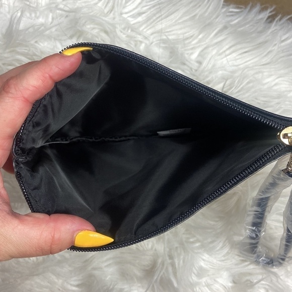 Victoria’s Secret Limited Edition Zipper Cosmetic Clutch with Wristlet Handle - Picture 3 of 4